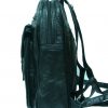 mochila de piel color negra